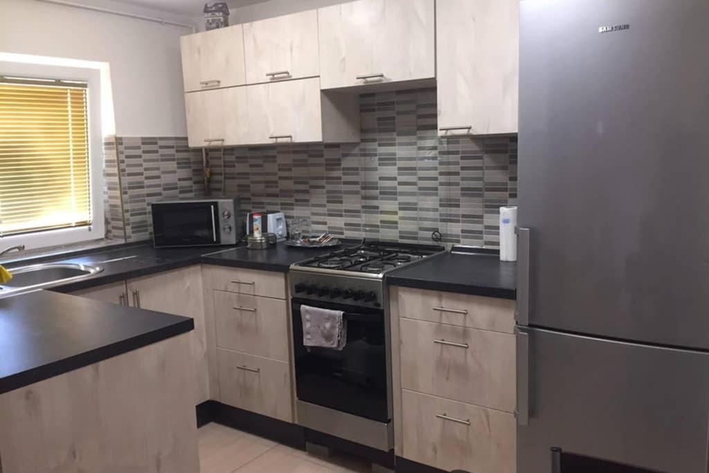 Green Garden Apartment Ingyenes Zart Parkoloval Szeged Bagian luar foto