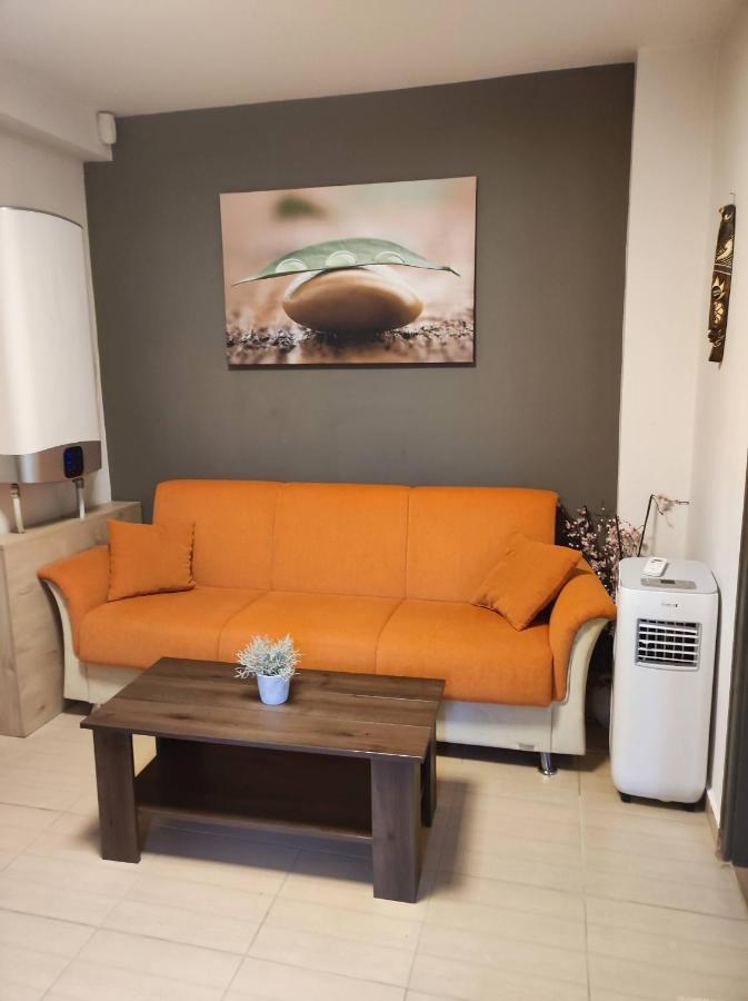 Green Garden Apartment Ingyenes Zart Parkoloval Szeged Bagian luar foto